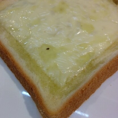 とろけるスライスチーズで作ってみました。簡単でいいです！